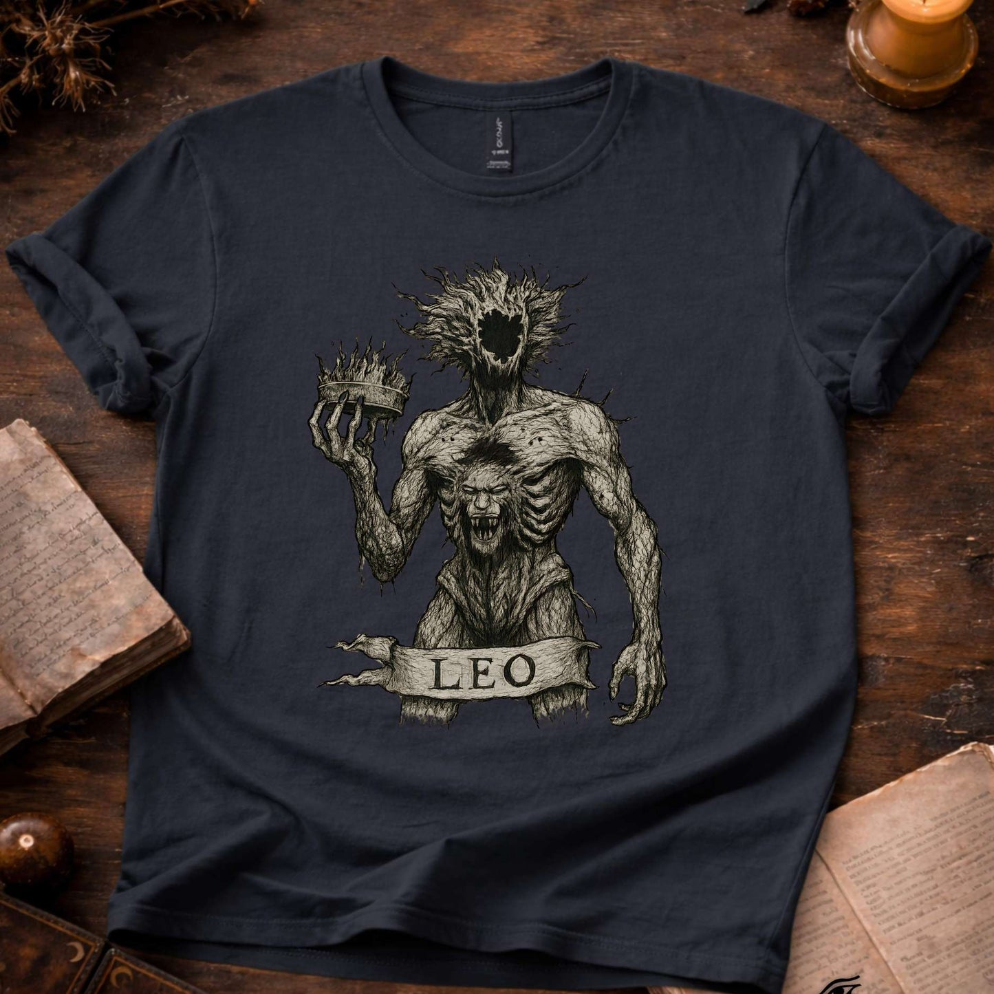 Leo The Crownless Howl |T-Shirt